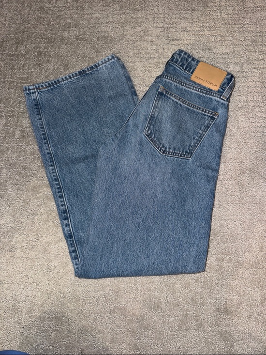 Denim Forum Denim - Aritzia Denim Forum Women’s Blue Straight-Leg Jeans